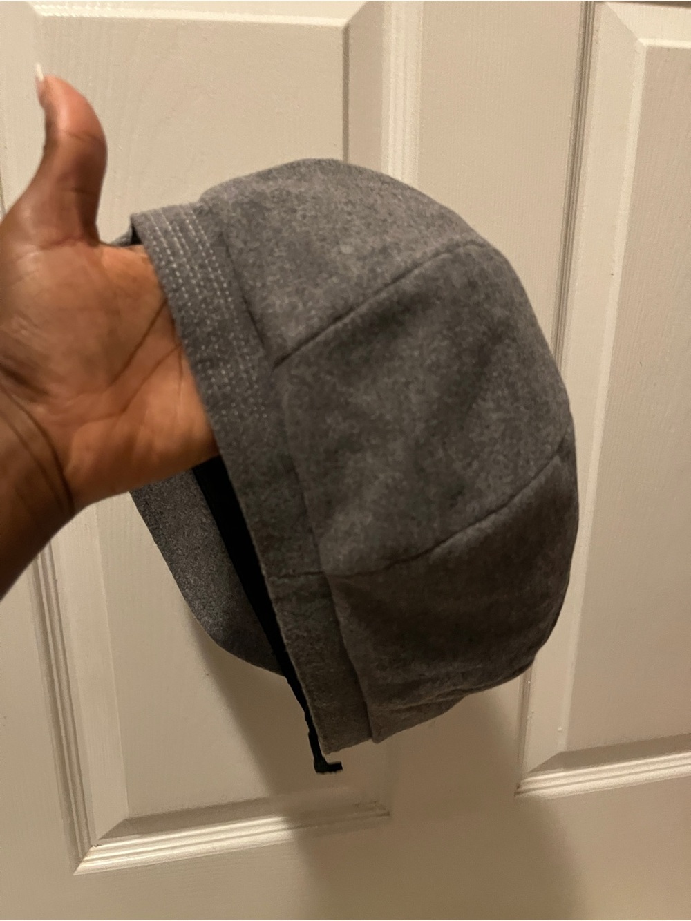 Fan R Fancet hat - Picture 2 of 3